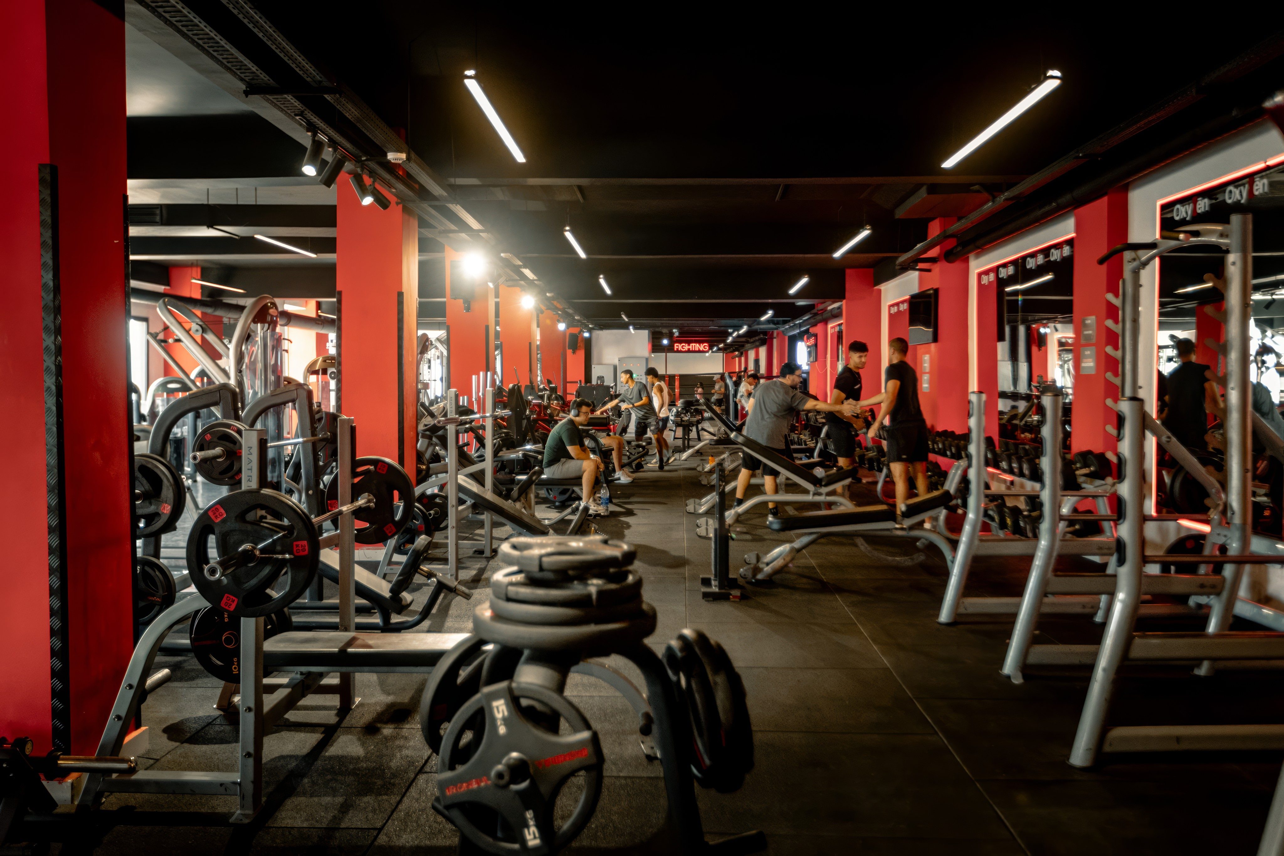 Oxygen Mega Club — musculation